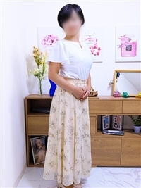 由加