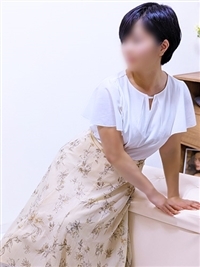 由加