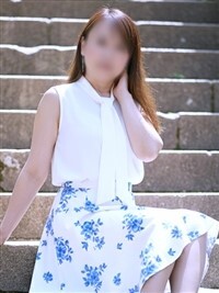 二千翔（ミセスラウンジ東京）品川 高級デリヘルのプロフィール写真