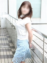 詩音（ミセスラウンジ東京）品川 高級デリヘルのプロフィール写真